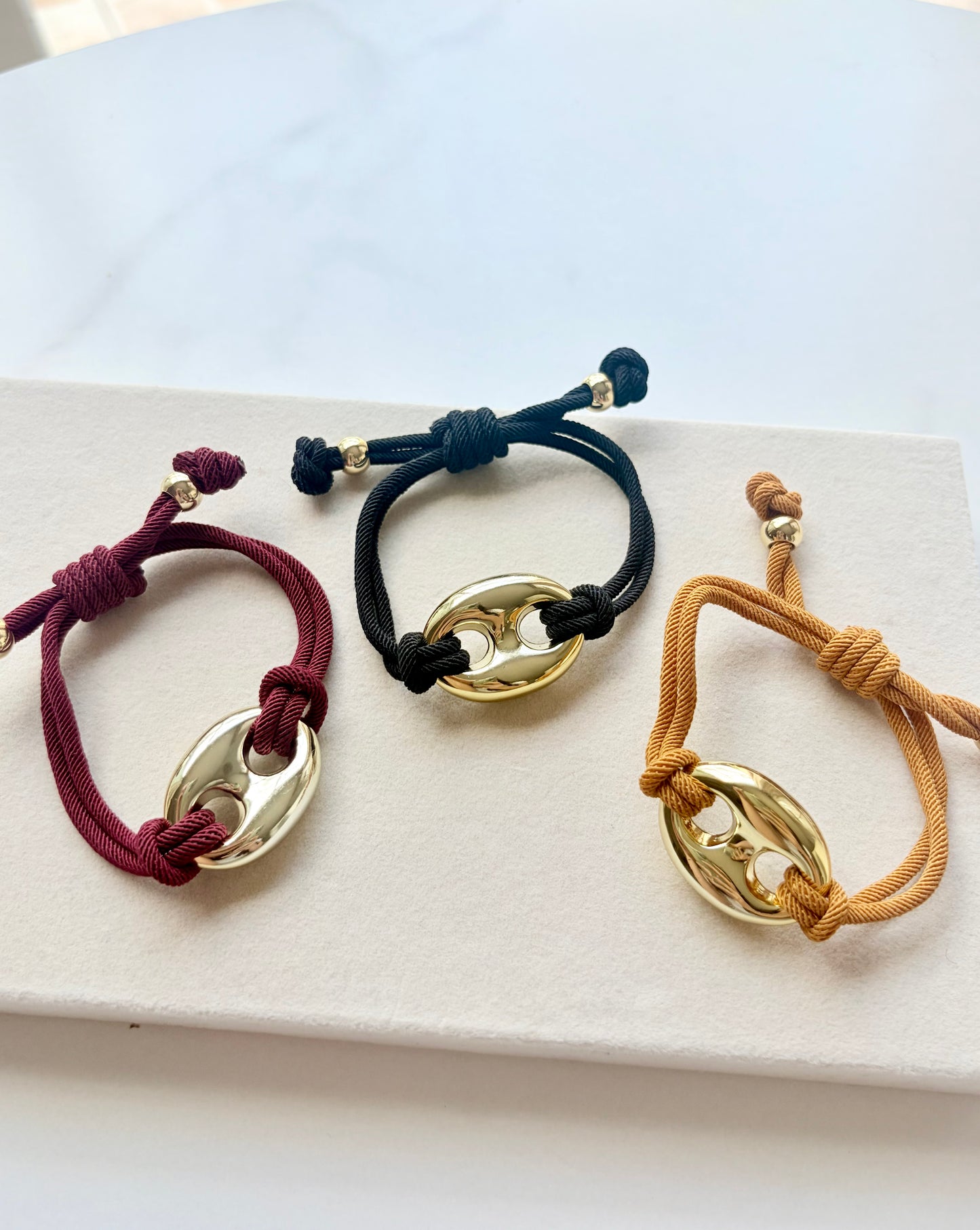 SUMMER VIBE ADJUSTABLE BRACELET