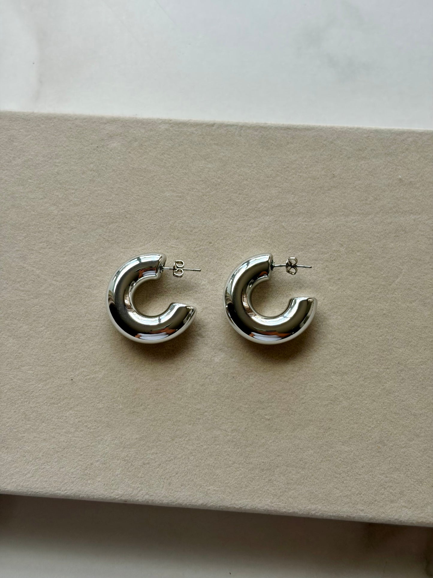 CLOUD HOOPS