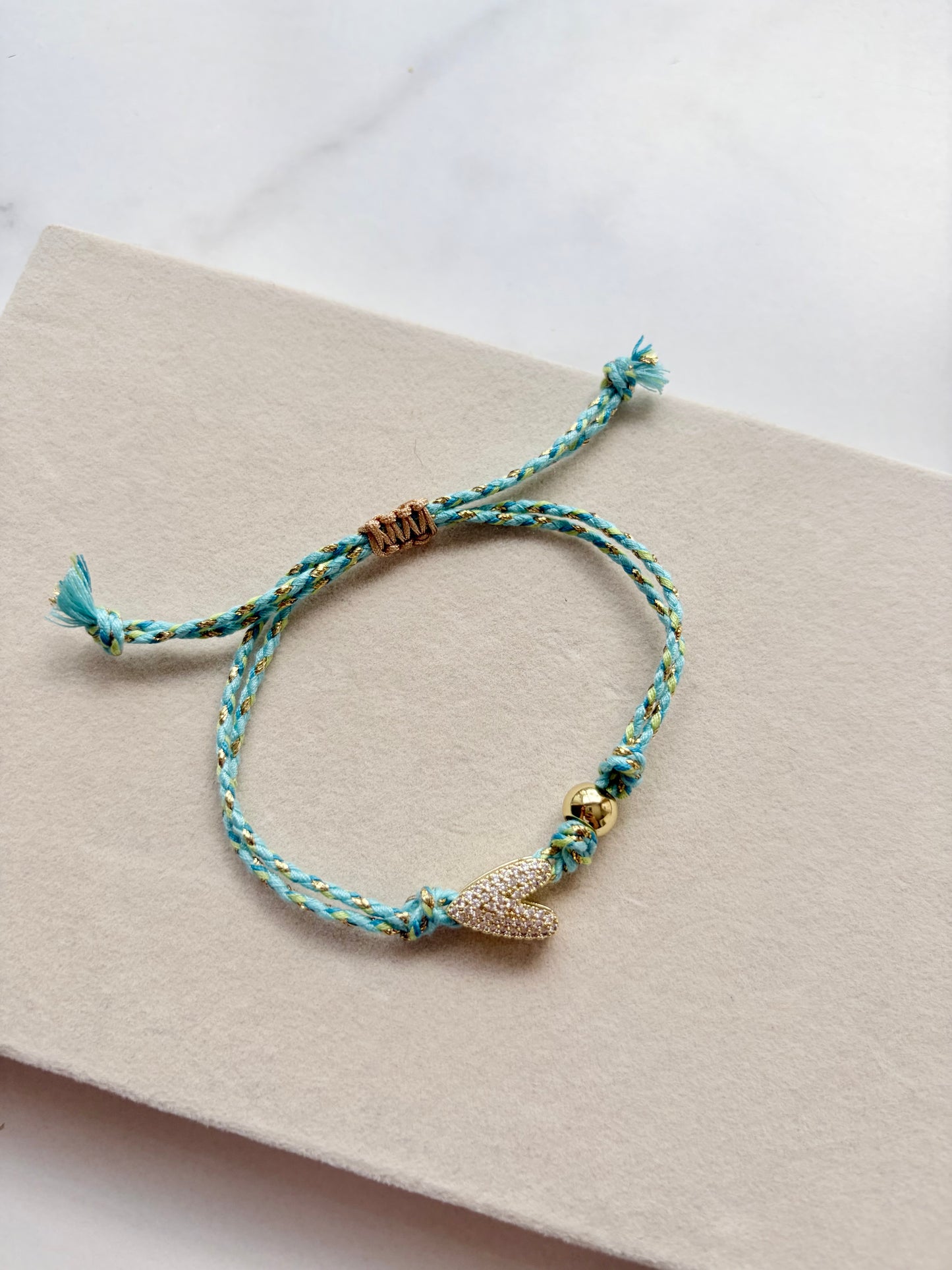 GOLD HEART BRACELET