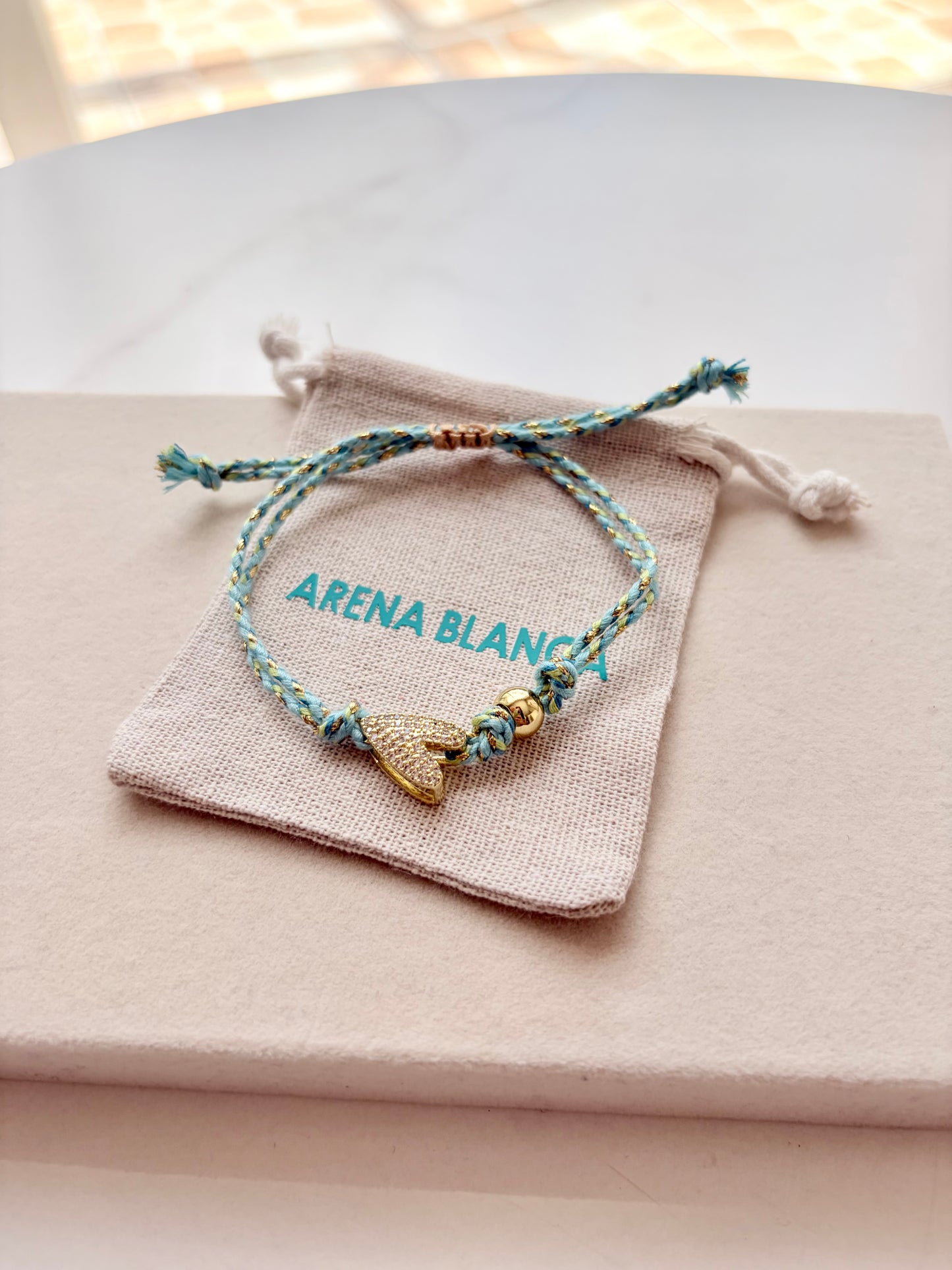 GOLD HEART BRACELET