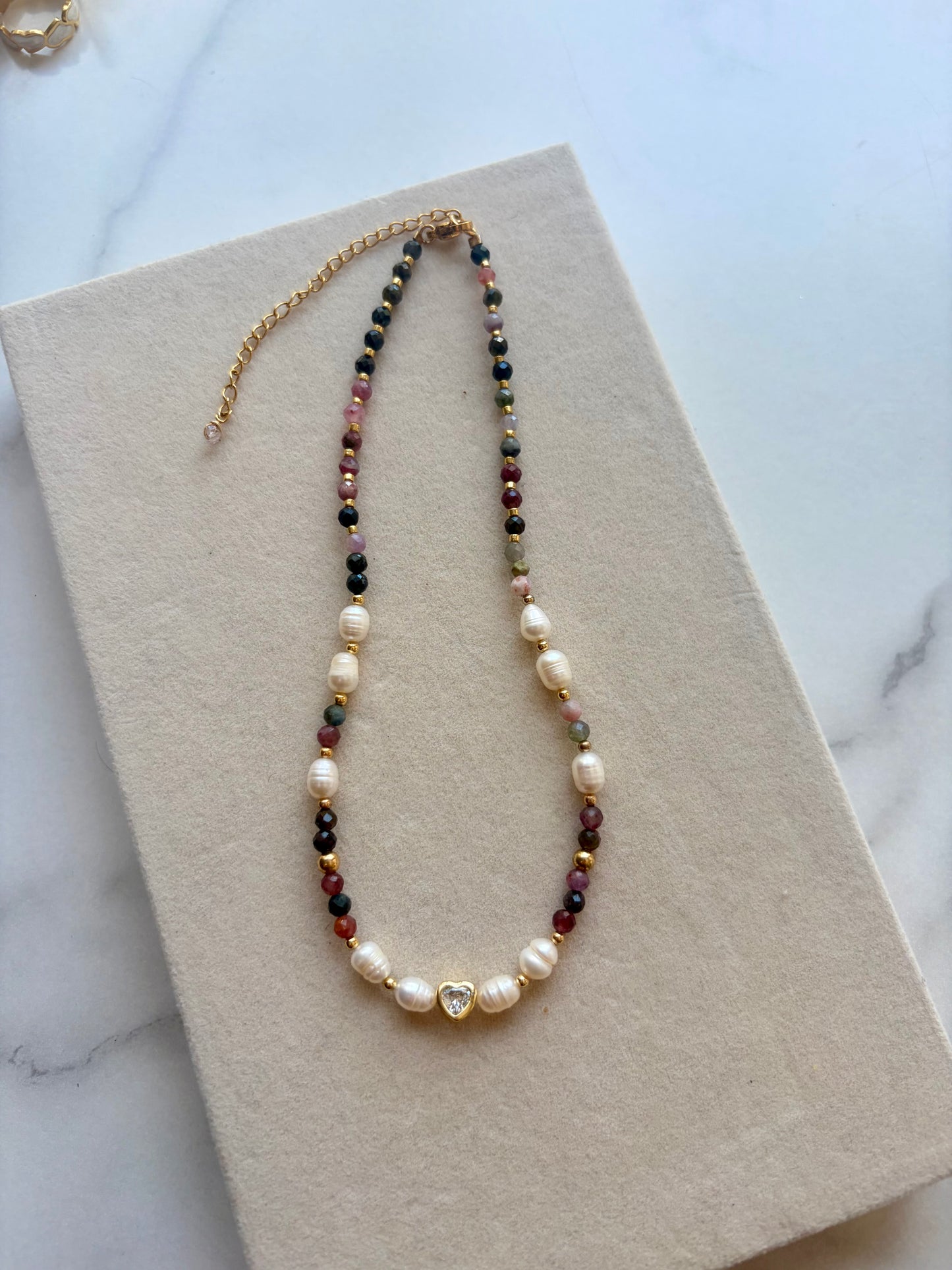LUNA HEART NECKLACE